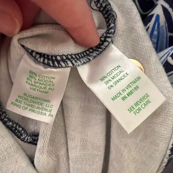 LILLY PULITZER Captain Sails & Stripes Pull Over - Picture 7 of 7